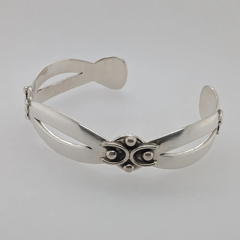 Vintage Sterling Silver Taxco Cuff - Picture 8 of 10